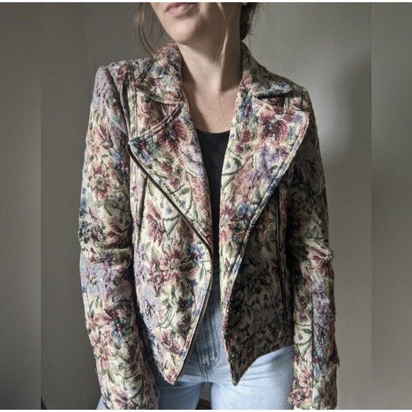 Free People Jackets & Blazers - Free People Floral Tapestry Jacket Moto Zipper Women’s 10